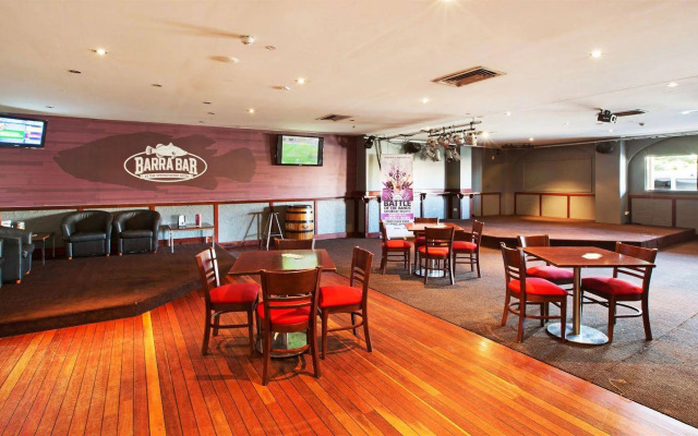 Nightcap at Springwood Hotel