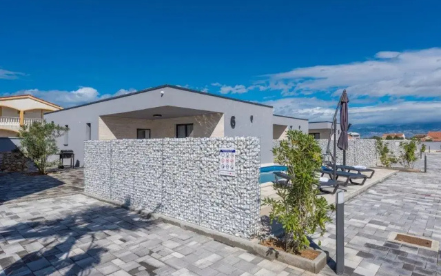 M3 in Vir With 2 Bedrooms and 2 Bathrooms