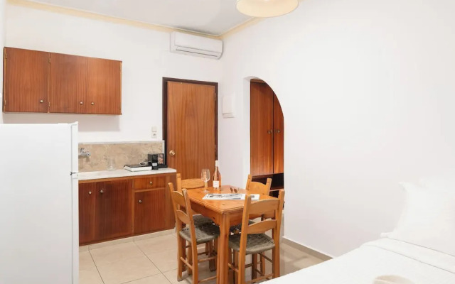 Thelesi Apartments