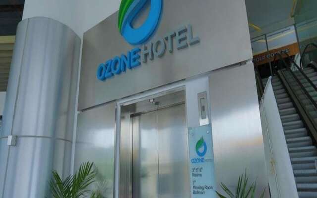 Ozone Hotel Pantai Indah Kapuk