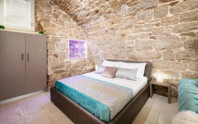 Luxury Apartment Volat