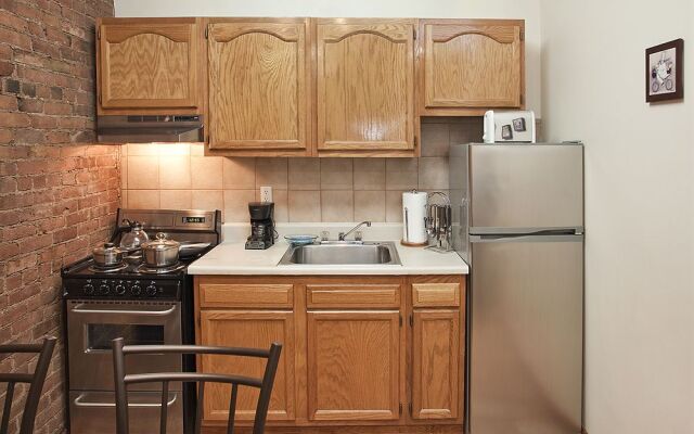 Upper Yorkville Suites