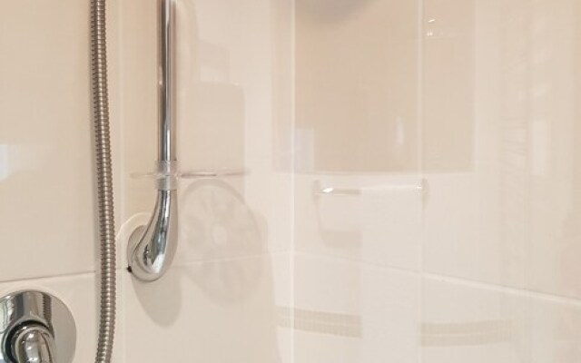 Beautiful 1-bed Apartment