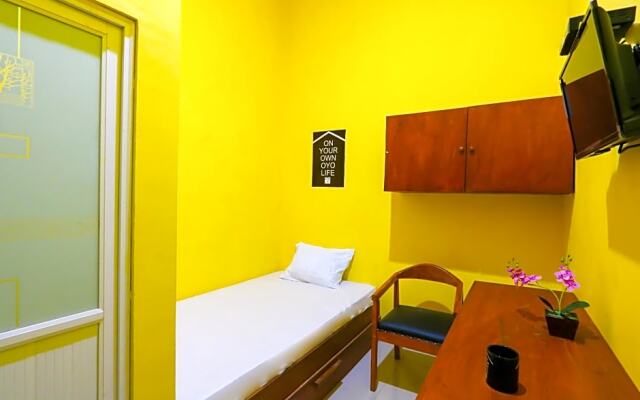 OYO Life 3064 Mahameru Kost Putra
