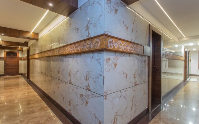 OYO 8977 Hotel Rajnandani Residency
