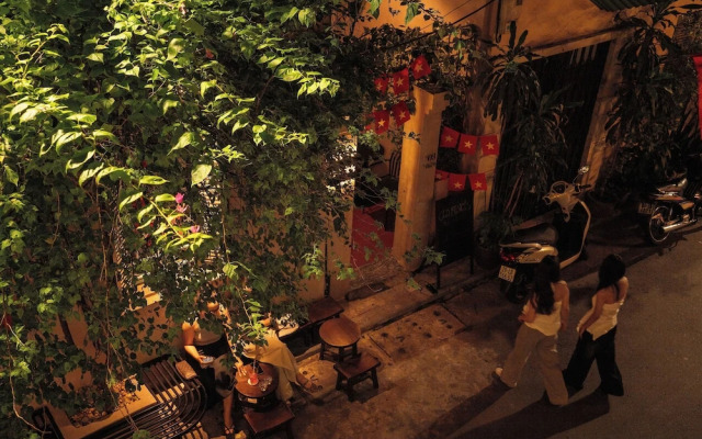 CozyPosy Premier Apartment