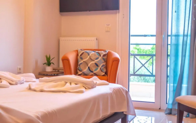 Villa Paris - 3 Bedroom House in Crete