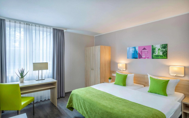 B&B HOTEL Krefeld-Süd