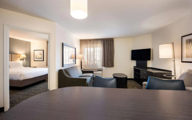 Sonesta Simply Suites Houston CityCentre I-10 West
