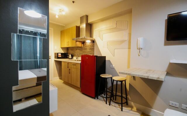 Siglo Suites @ The Residences at Commonwealth