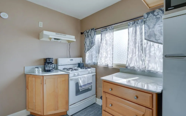 Kalamazoo Vacation Rental Near Golf & Parks!
