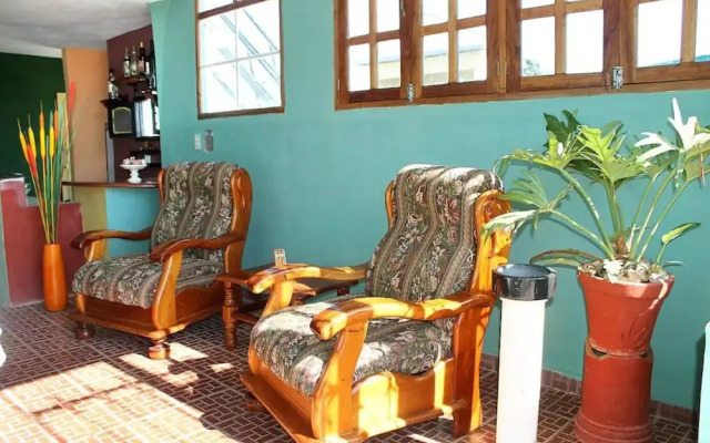 Hostal Mayuly & Alex