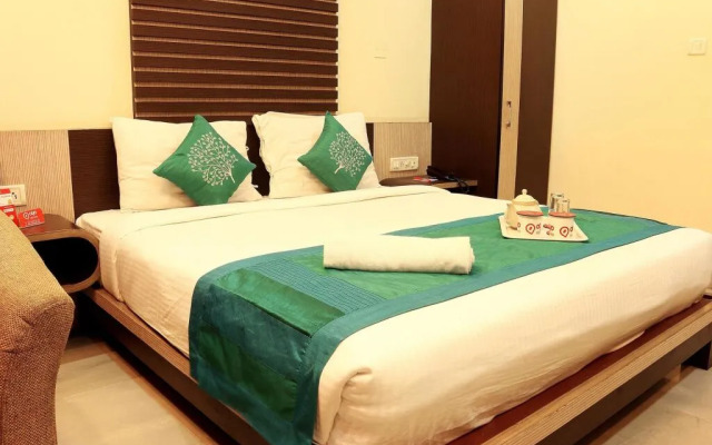 OYO Flagship 1805 Blue Orchid Corporate Inn
