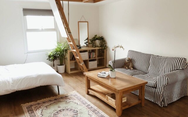 2 Beds Studio With Loft in Camden