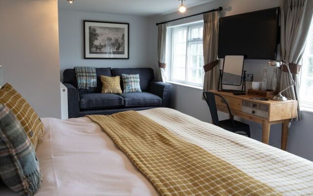 The Exeter Inn