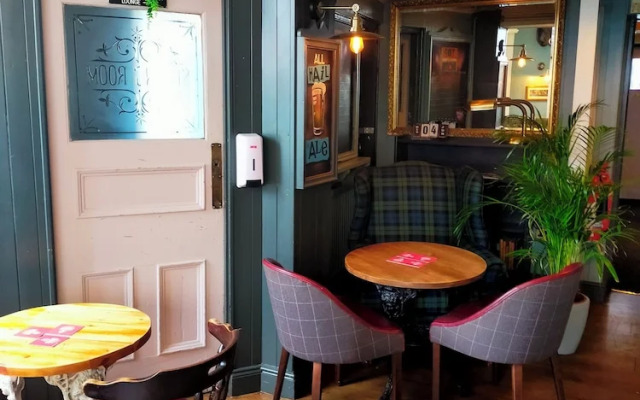 OYO The Victorian Tap B&B