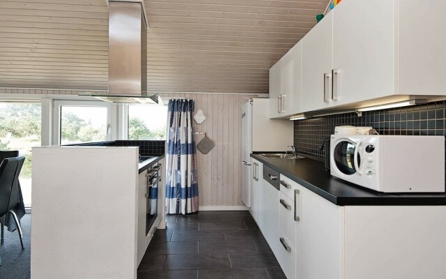 Modern Holiday Home in Fanø With Private Whirlpool