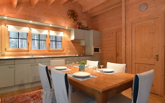 Peaceful Chalet Retreat