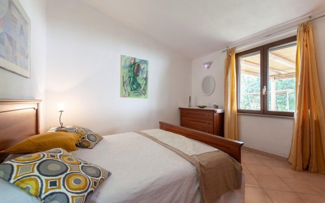 Beautiful Apartment in Pieve di Santa Luce With 1 Bedrooms, Wifi and Outdoor Swimming Pool