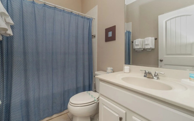 5160 Oakbourne Avenue