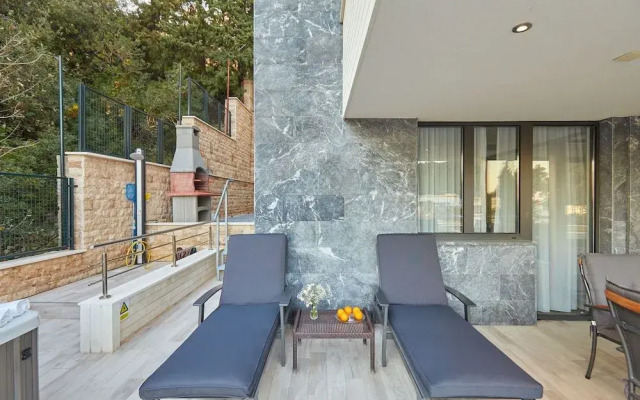 Dubrovnik Deluxe Blue Bayou