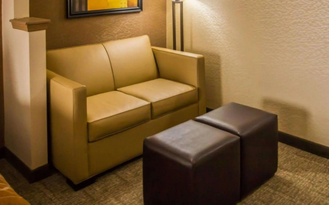 Quality Suites NYC Gateway