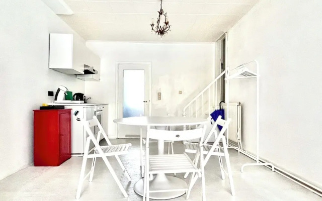Studio à 800 m de la Grand Place