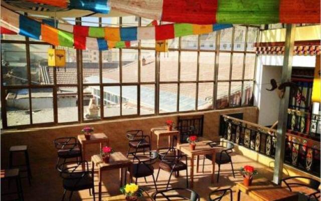 Xiahe Labrang Tibetan Hostel