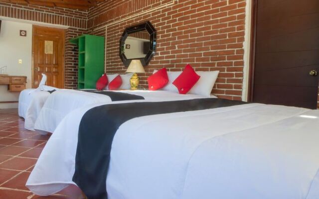 Hotel Valle Dorado