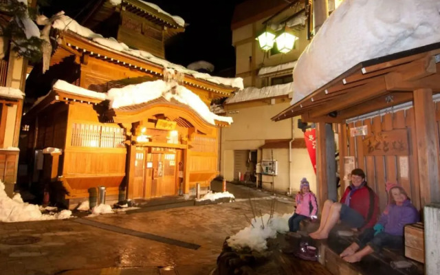 Nozawa Gondola Apartments