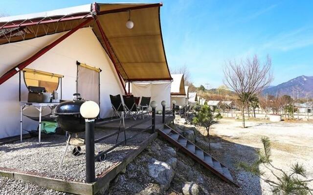 Weekon Glamping