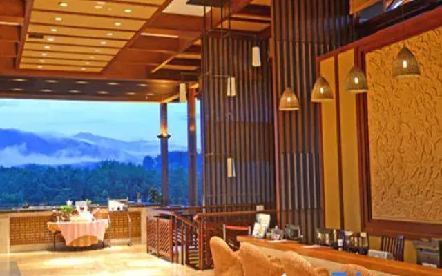 Hainan Mount Qixian Tang Hotel