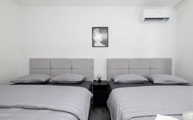 Cool Cozy Apartment