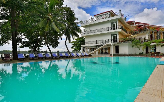 Centauria Lake Resort