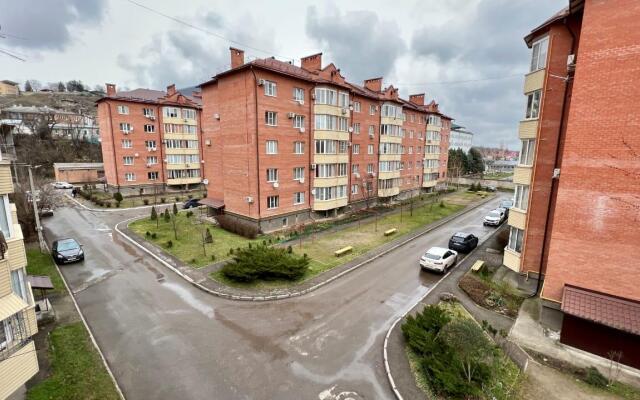 Apartments on Partizanskaya street 1B building 1