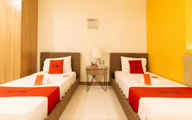 RedDoorz Plus @ Kamuning Quezon City