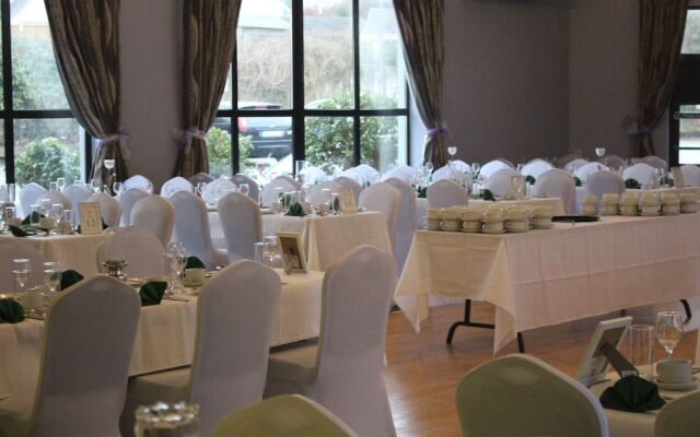 Blackwater Lodge Hotel