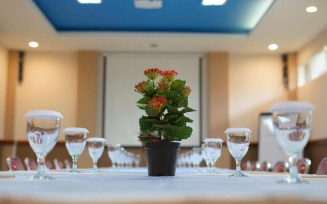 玛琅达勒姆阿梗高级宾馆(Dalem Ageng Premium Guest House Malang)