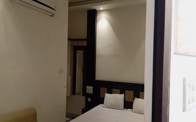 Hotel Harsh Regency