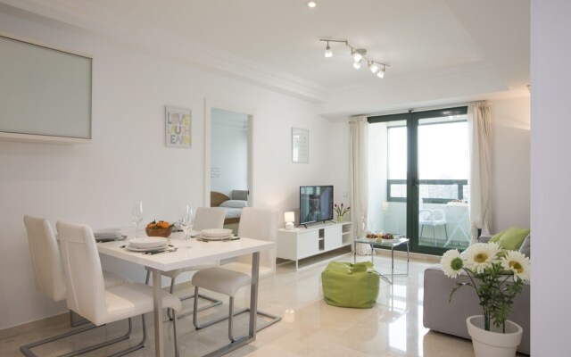 SingularStays Alameda