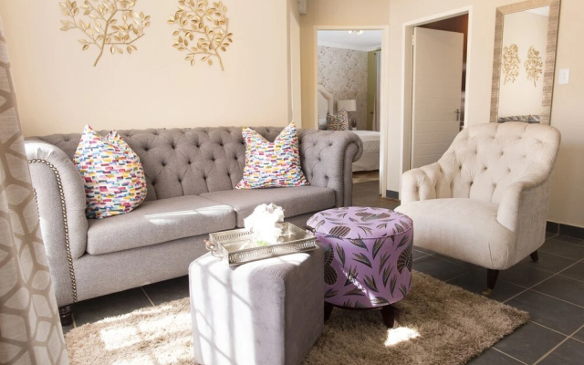 3 Lux Suites