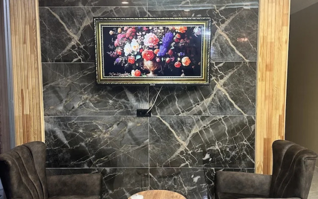 1071 Otel & Restaurant