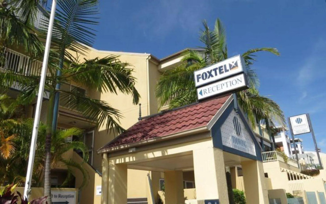 Toowong Inn & Suites