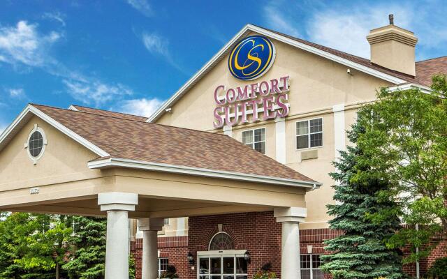 Comfort Suites Milwaukee Airport