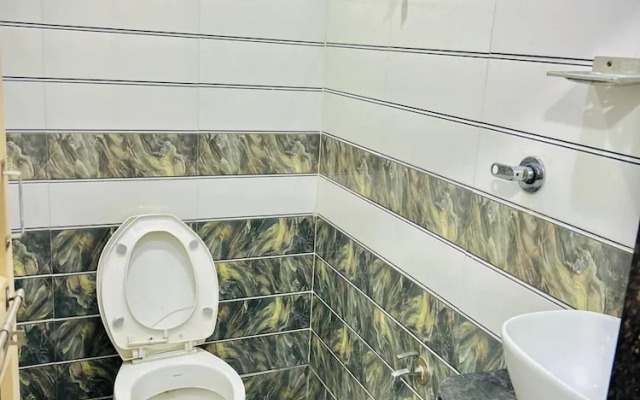 Hotel Ashadeep