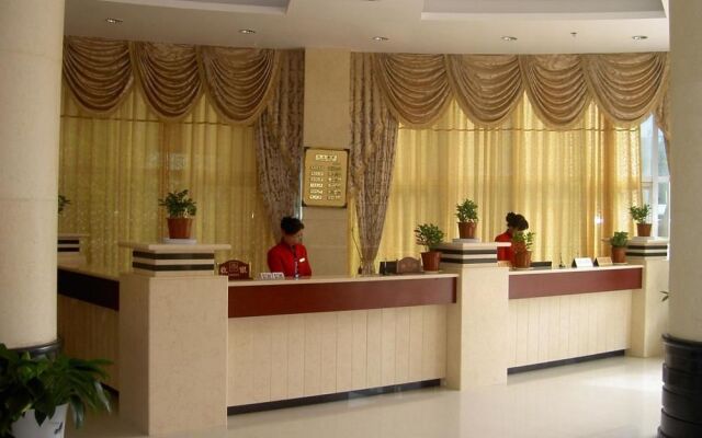 Penglai Xuefu Hotel
