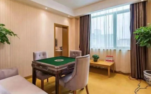 Vienna Hotel (Beijing Pinggu District Government)