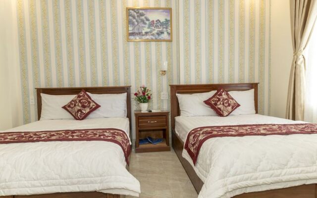 Linh Lan Hotel