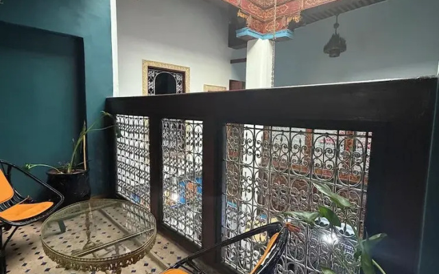 Riad Dar Fes source bleue luxury home