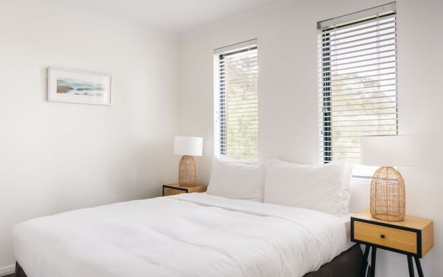 Cosy Corner by the BnB Collection